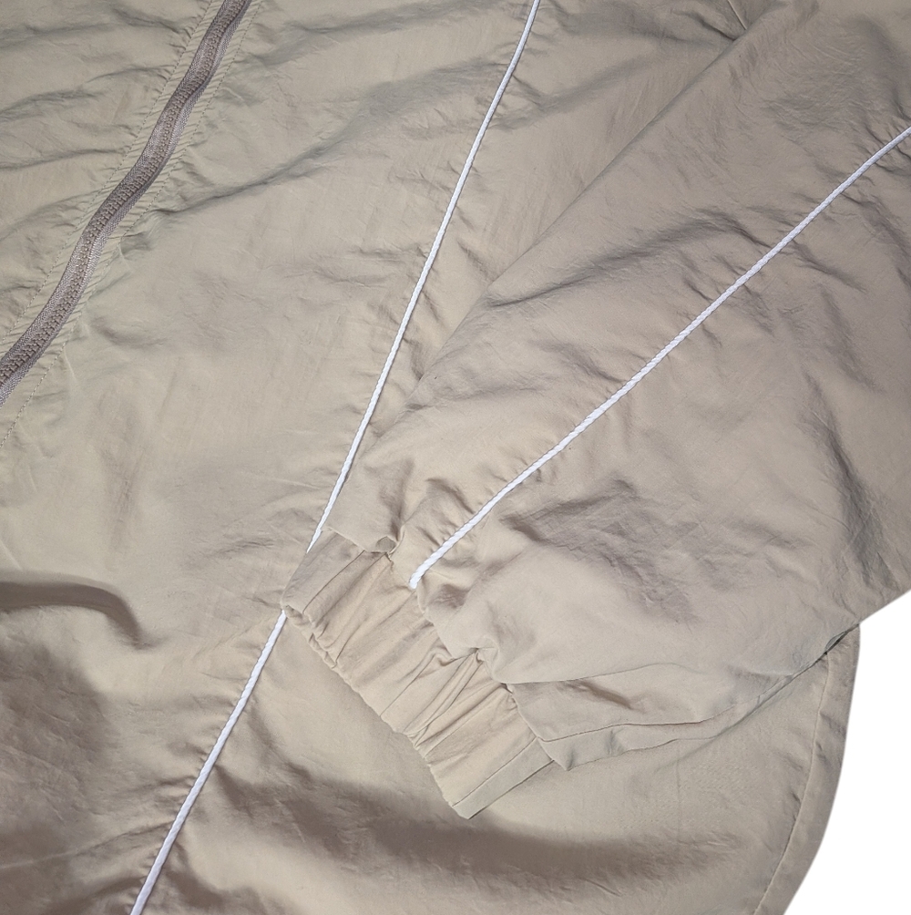 PrettyLittleThing Mock Neck Jacket - Picture 2 of 4